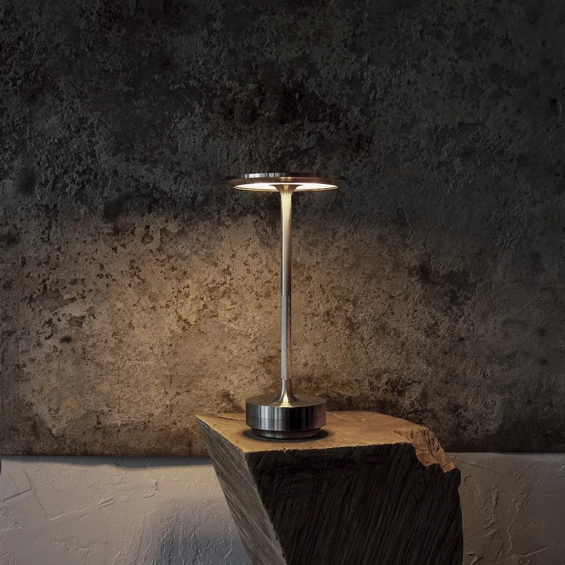 LumiArt - Lampe à Poser Contemporaine et Épurée - Rynova