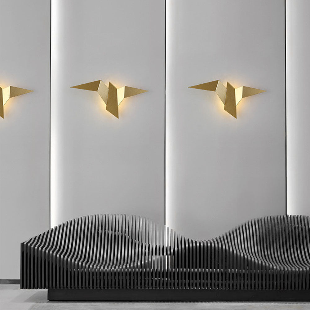BirdLight - Applique Murale Oiseau en Fer Artisanal pour Décoration Intérieure - Rynova