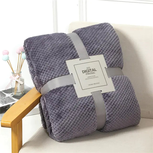 DouceHiver - Plaid Douillet en Flanelle pour Lit d'Hiver - Rynova