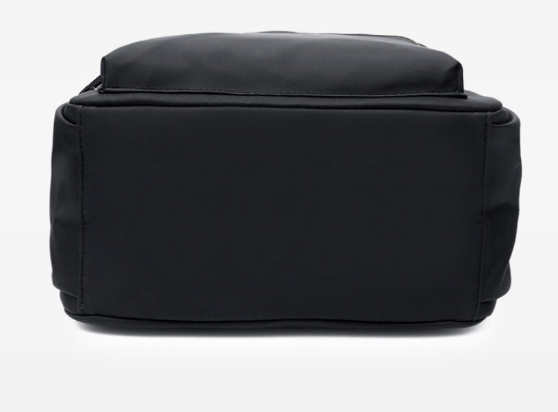 Soleil Chic - Sac à dos étanche en Oxford pour femmes, noir - Rynova
