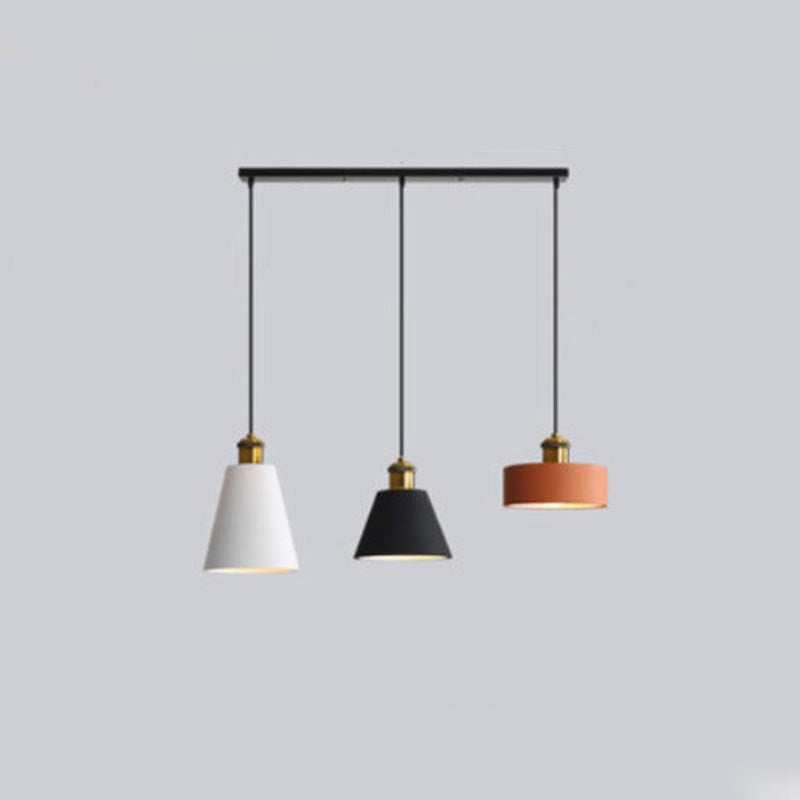 Lustre Élegante – Suspension Moderne en Métal et Résine - Rynova