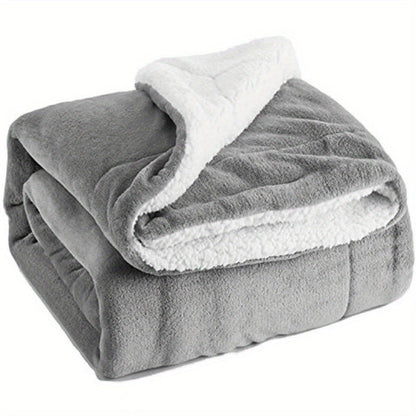DouceurFleece - Couverture Flanelle Douce et Chaleureuse 100% Polyester - Rynova