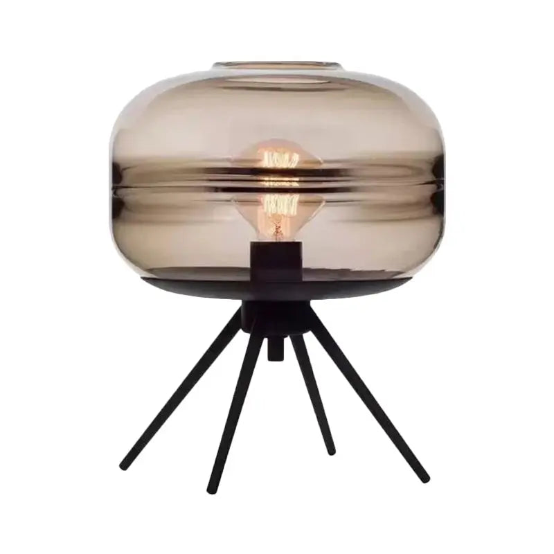 LuminArt - Lampe à Quatre Pattes Moderne et Créative - Rynova