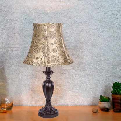 LumineuseCloche - Lampe de Nuit Design avec Support en Résine - Rynova