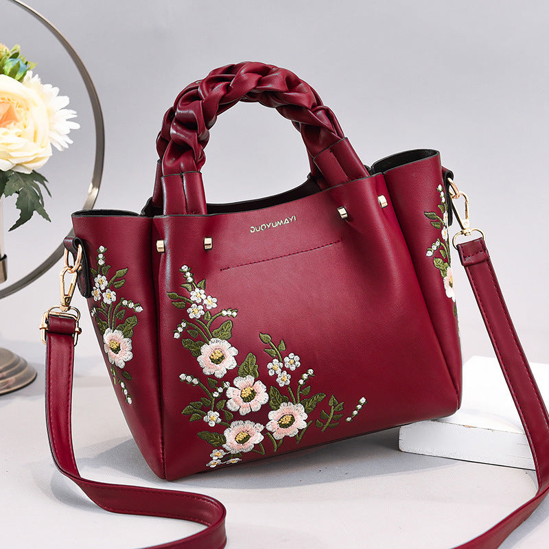LuxeSac - Sac à main en cuir PU pour femmes, style épuré - Rynova