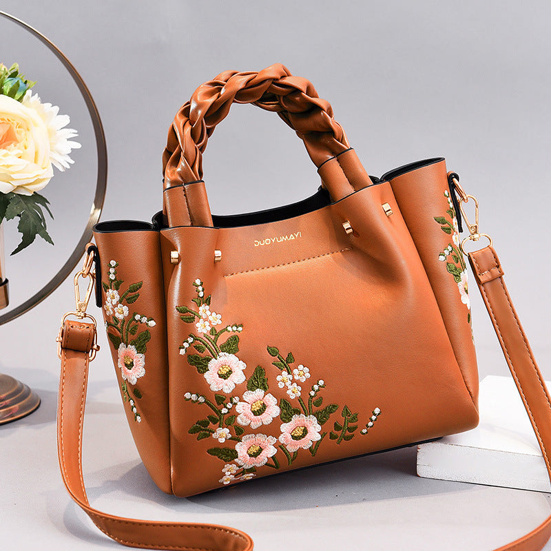 LuxeSac - Sac à main en cuir PU pour femmes, style épuré - Rynova