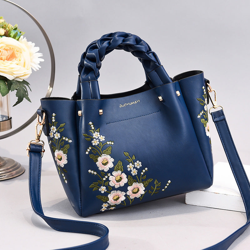 LuxeSac - Sac à main en cuir PU pour femmes, style épuré - Rynova
