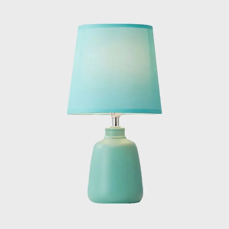 LumiNord - Lampe de Chevet Nordic Tissée avec Base en Céramique - Rynova