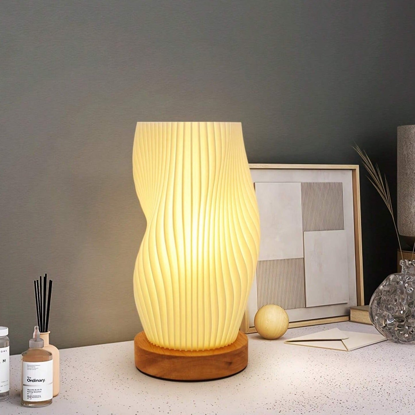 LumiVague – Lampe apaisante à vague contemporaine - Rynova