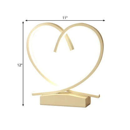 HeartWood - Table de Nuit en Bois avec Cœur Sculpté - Rynova