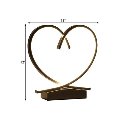 HeartWood - Table de Nuit en Bois avec Cœur Sculpté - Rynova