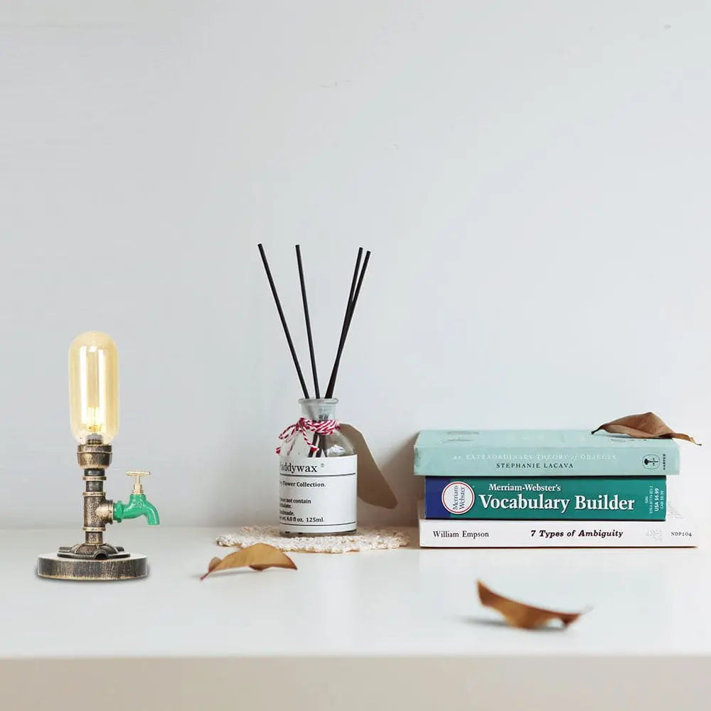 MecaLume - Lampe de Table Design Industriel avec Tuyau Métallique - Rynova