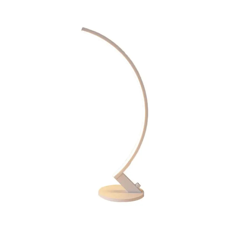 ArcLume - Lampe de Table Moderne en Métal Style Arc - Rynova