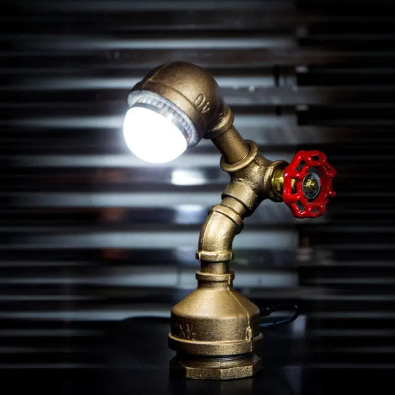 TechLaiton - Lampe Robot Steampunk en Laiton avec Interrupteur à Manette - Rynova