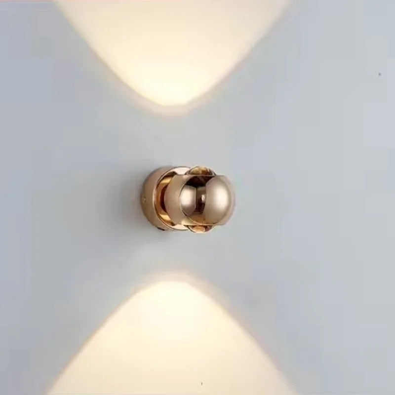LumiVague - Applique murale au design artistique - Rynova