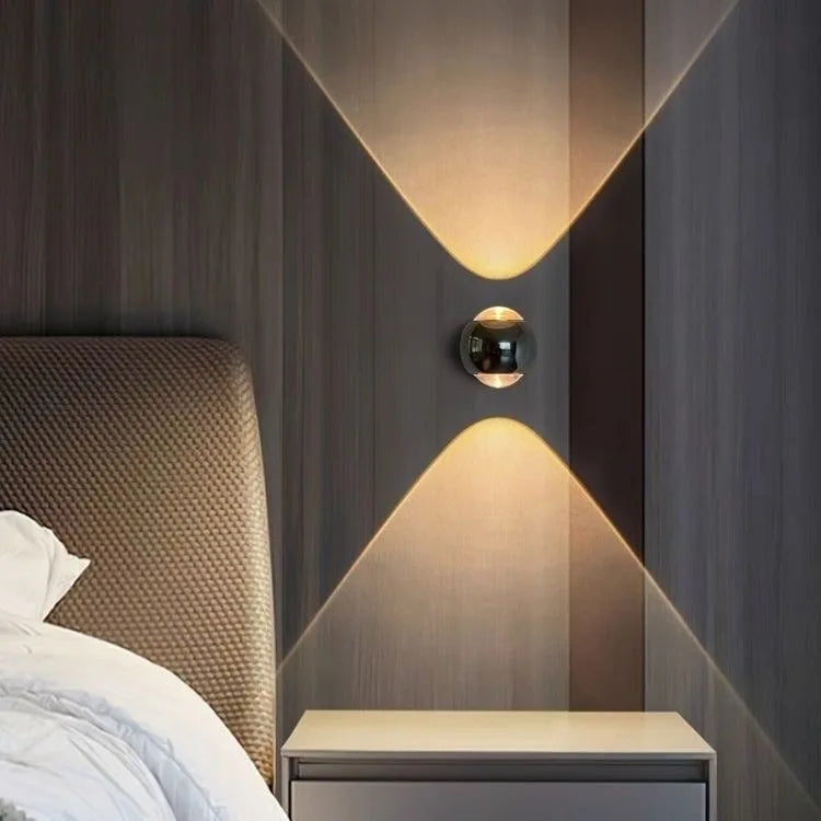LumiVague - Applique murale au design artistique - Rynova