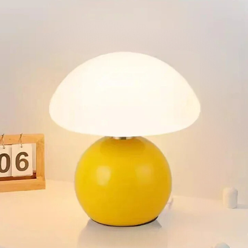 Lumière Champignon Élégante - Lampe de Table en Céramique Crème - Rynova