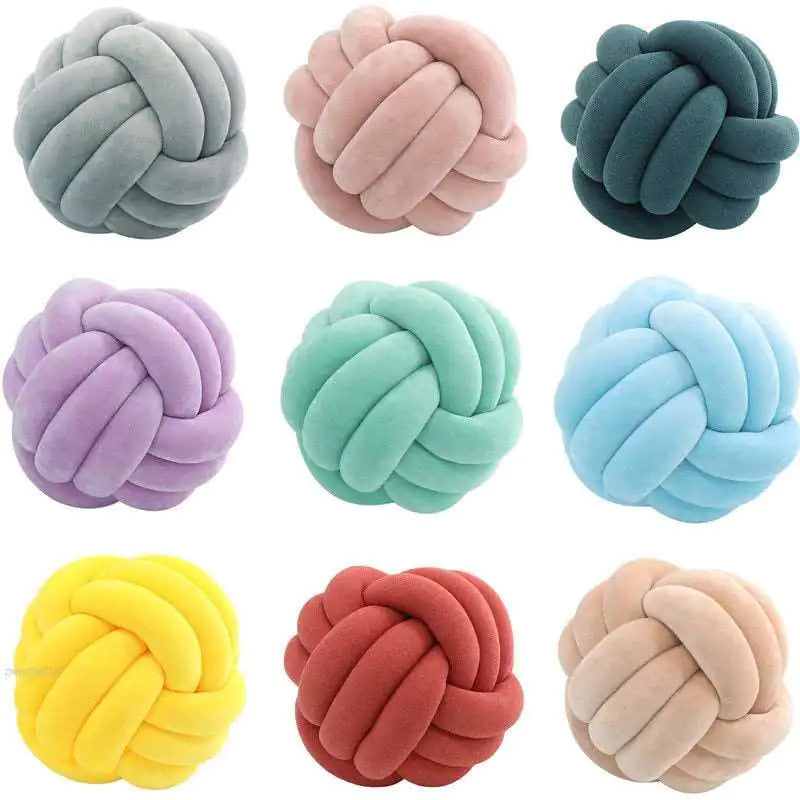 Coussin de lancer en balles nouées décoratives PlushKnot - Rynova
