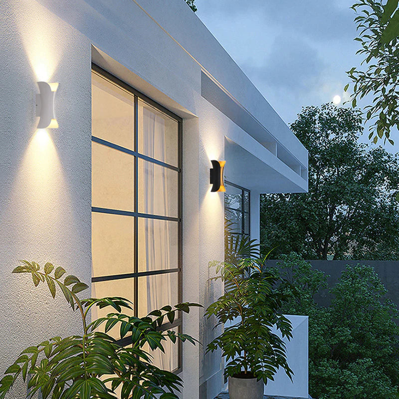 LumiSteel - Applique murale LED résistante aux intempéries - Rynova