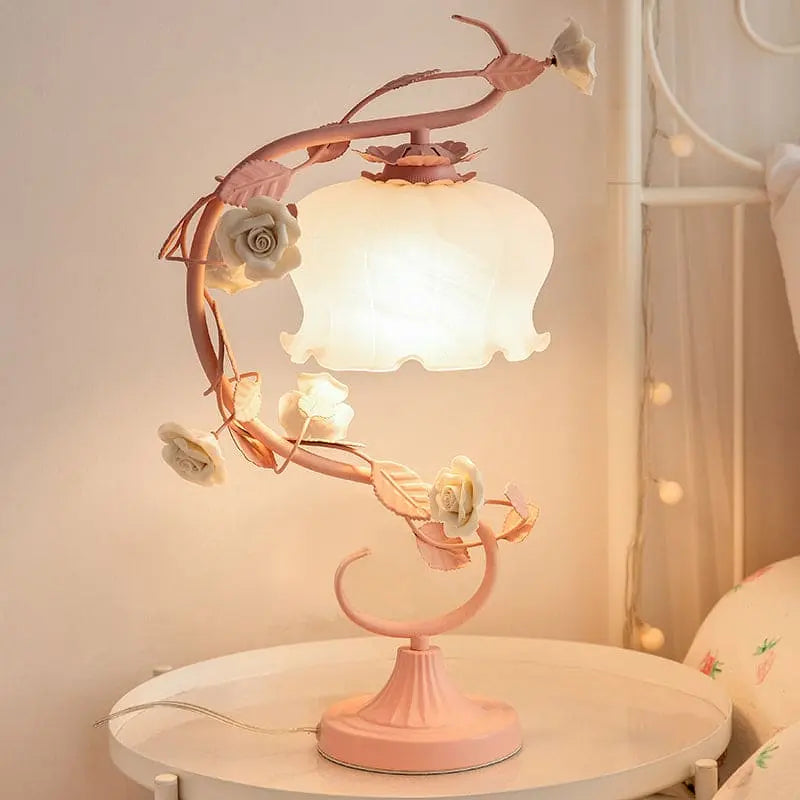 RoséePastorale - Lampe de Table en Style Champêtre avec Rose en Céramique - Rynova