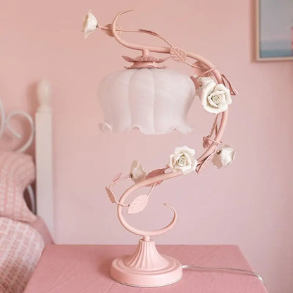 RoséePastorale - Lampe de Table en Style Champêtre avec Rose en Céramique - Rynova