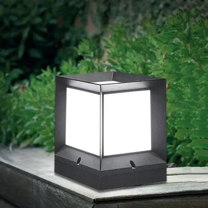 GeoGlow - Lampe de sol cube moderne avec éclairage LED - Rynova