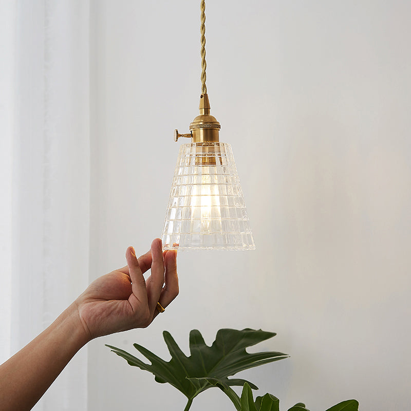 ÉclatVerre - Suspension en Verre Élégante pour Ambiance Raffinée - Rynova
