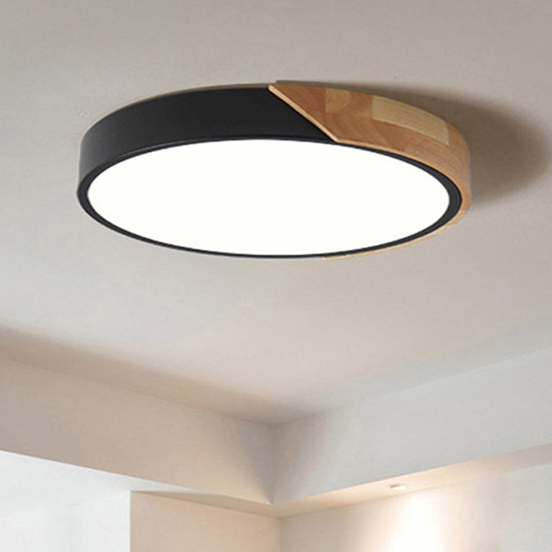 LumiElegante – Plafonnier Acrylique et Métal - Rynova