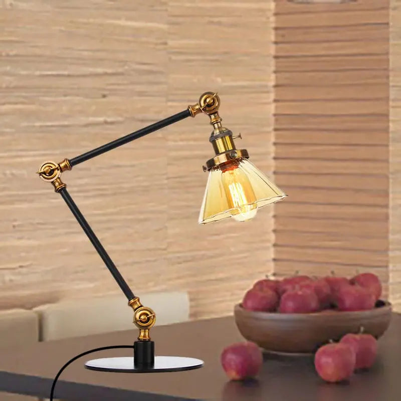 LumiGlow - Élégante lampe de table en verre clair en forme de cône - Rynova