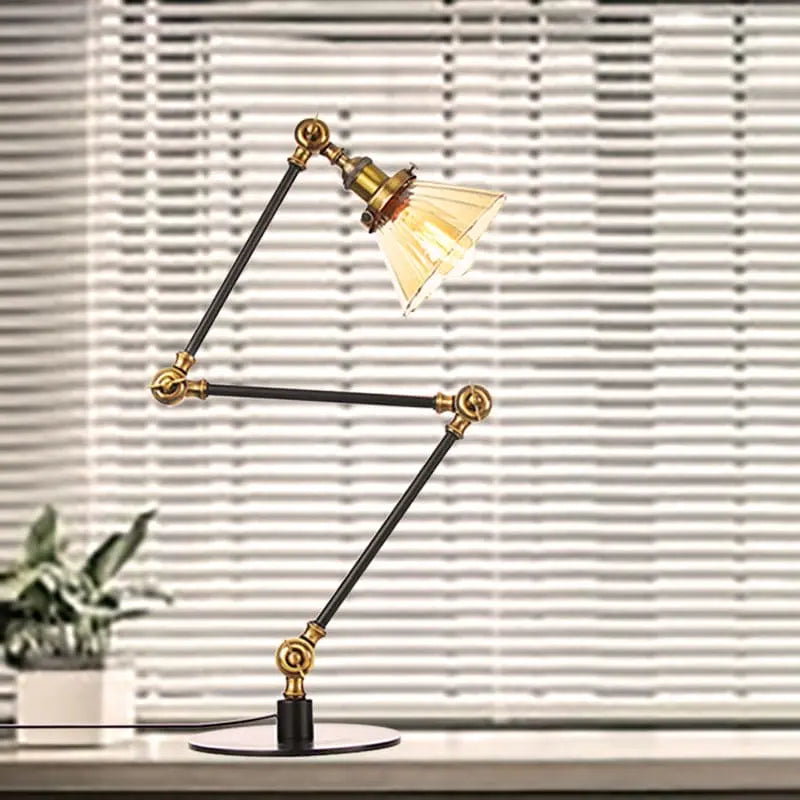 LumiGlow - Élégante lampe de table en verre clair en forme de cône - Rynova