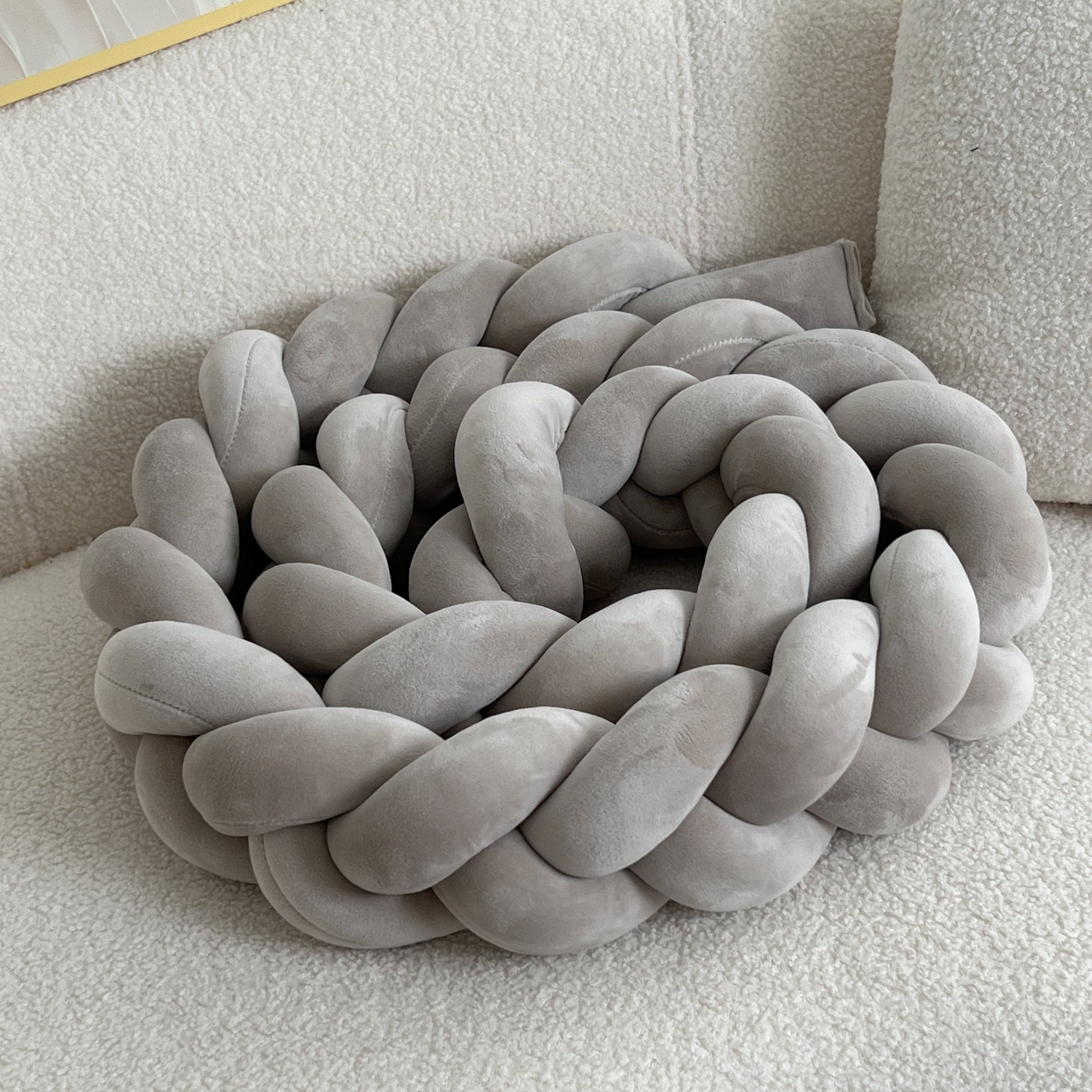 GeoCoussin - Coussin de Sol Lavable au Design Géométrique pour un Style Contemporain - Rynova