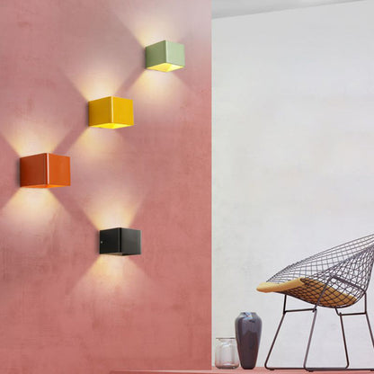 LuminaSquare - Applique murale carrée moderne - Rynova