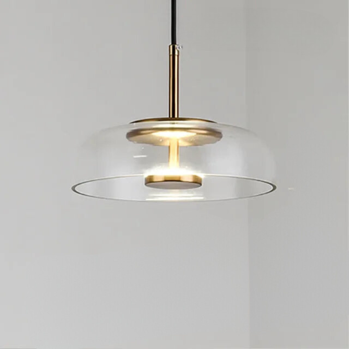 ÉcoLumière – Lampe légère à économie d’énergie - Rynova