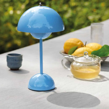 LunarGlow - Lampe de table LED pour une ambiance élégante - Rynova