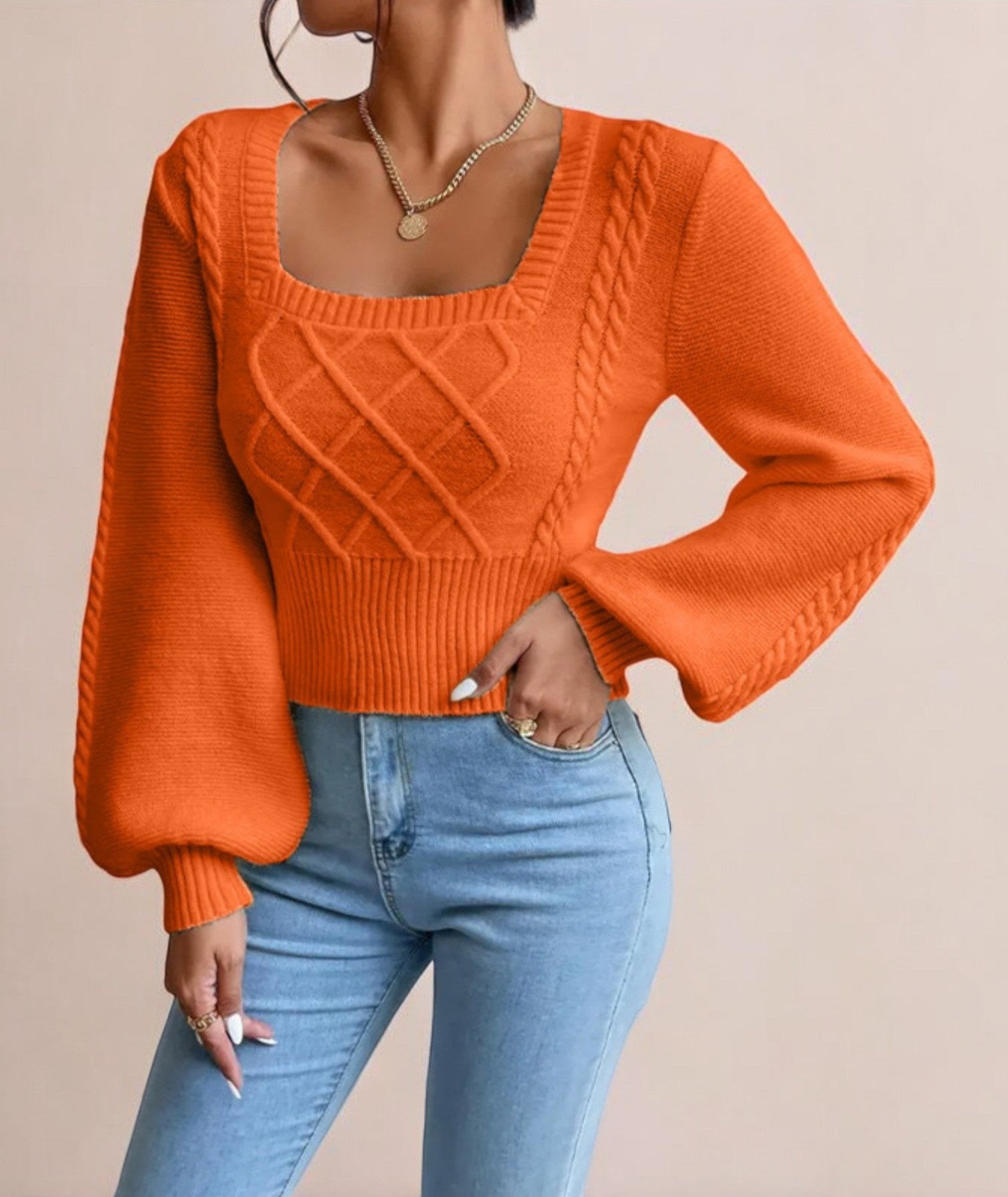 ÉléganceCarré – Pull Femme Col Carré Chic et Moderne - Rynova