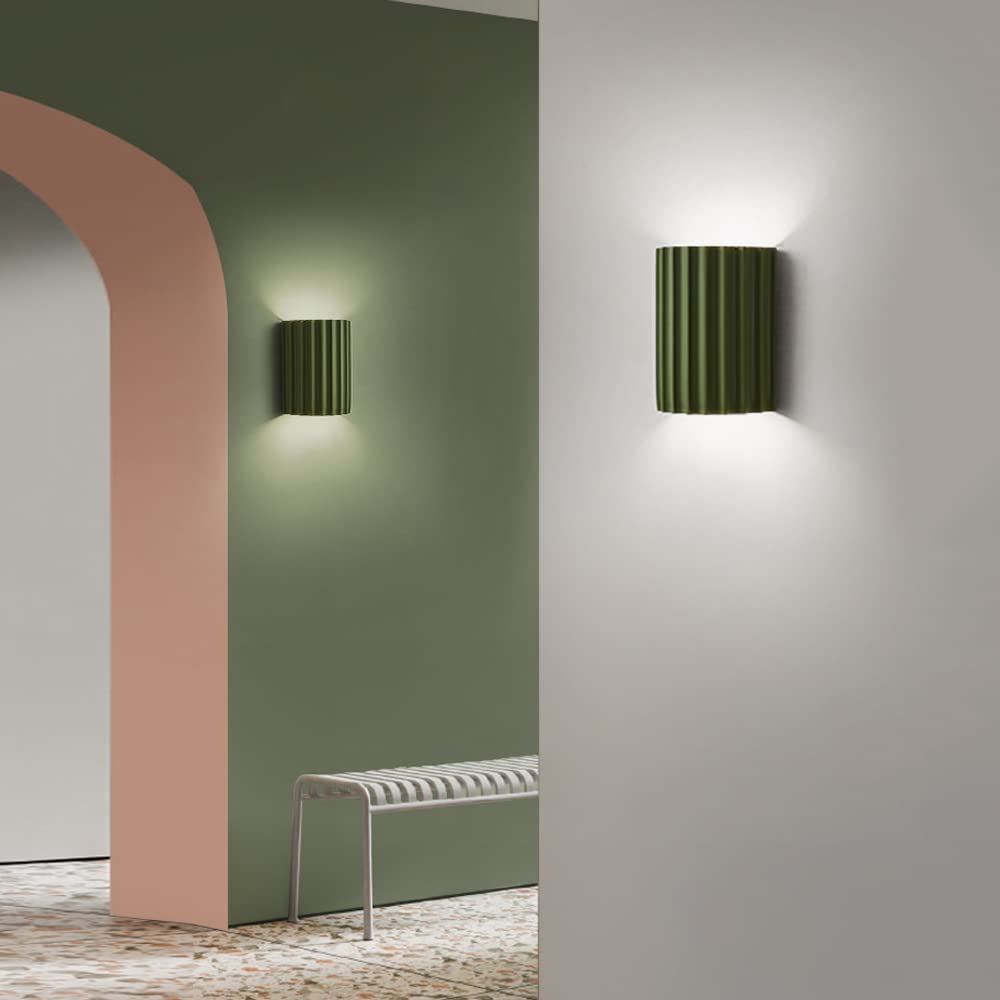 Lumière Courbée - Applique Murale Moderne pour Ambiance Élégante - Rynova