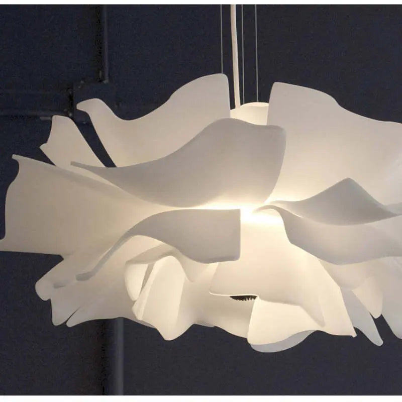 Fleuria - Applique Murale Moderne en Métal Blanc en Forme de Fleur - Rynova