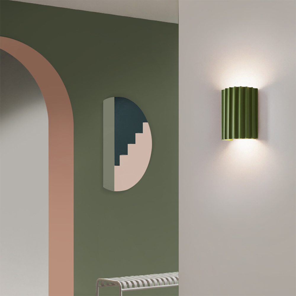 Lumière Courbée - Applique Murale Moderne pour Ambiance Élégante - Rynova