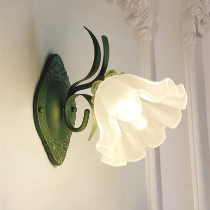 FleurLumière – Applique Murale Élégante Fleur de Muguet - Rynova