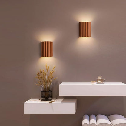 Lumière Courbée - Applique Murale Moderne pour Ambiance Élégante - Rynova