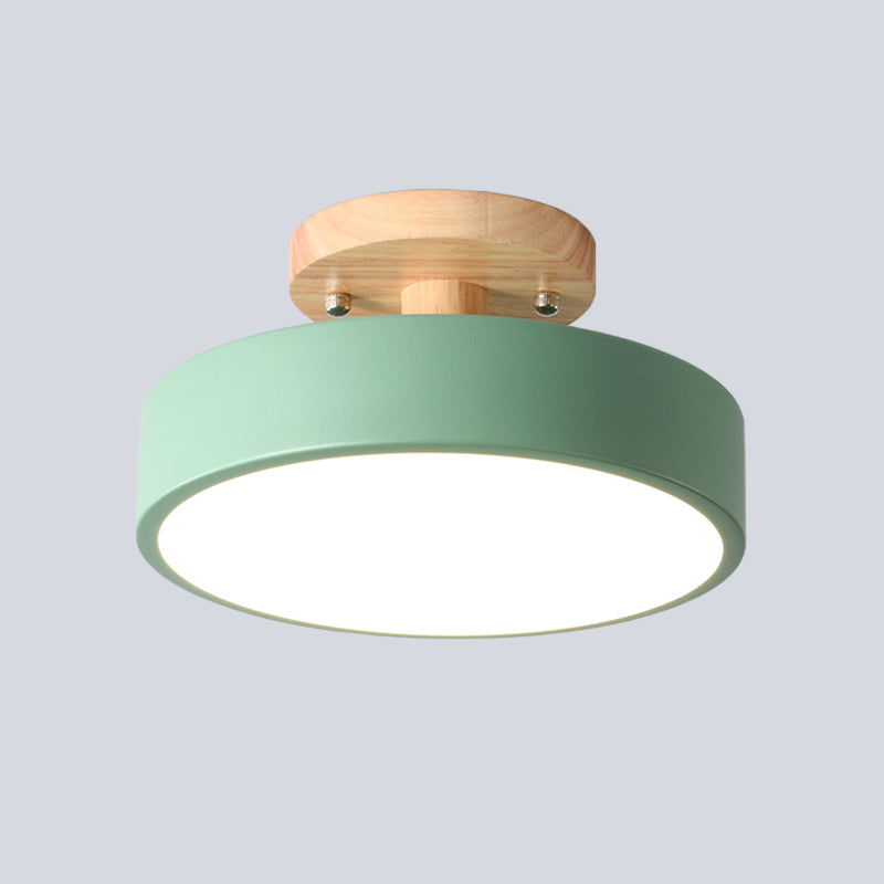 Éclat Nordique - Plafonnier LED Scandinave avec Accents en Bois - Rynova