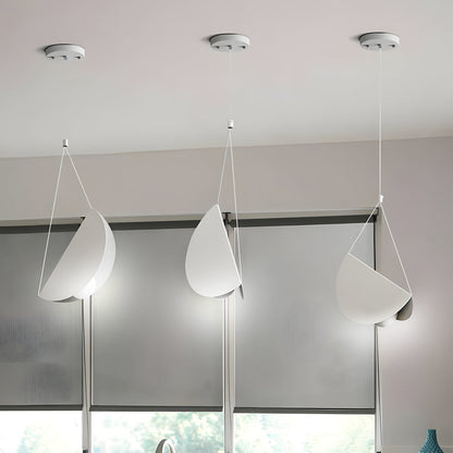 LumiPure – Lampe suspendue linéaire blanche élégante - Rynova