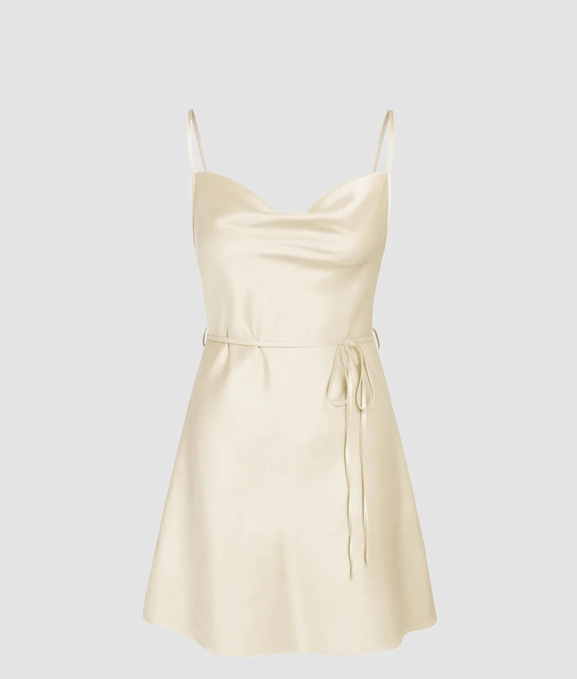 Élégance Nocturne - Robe Cami Satinée - Rynova