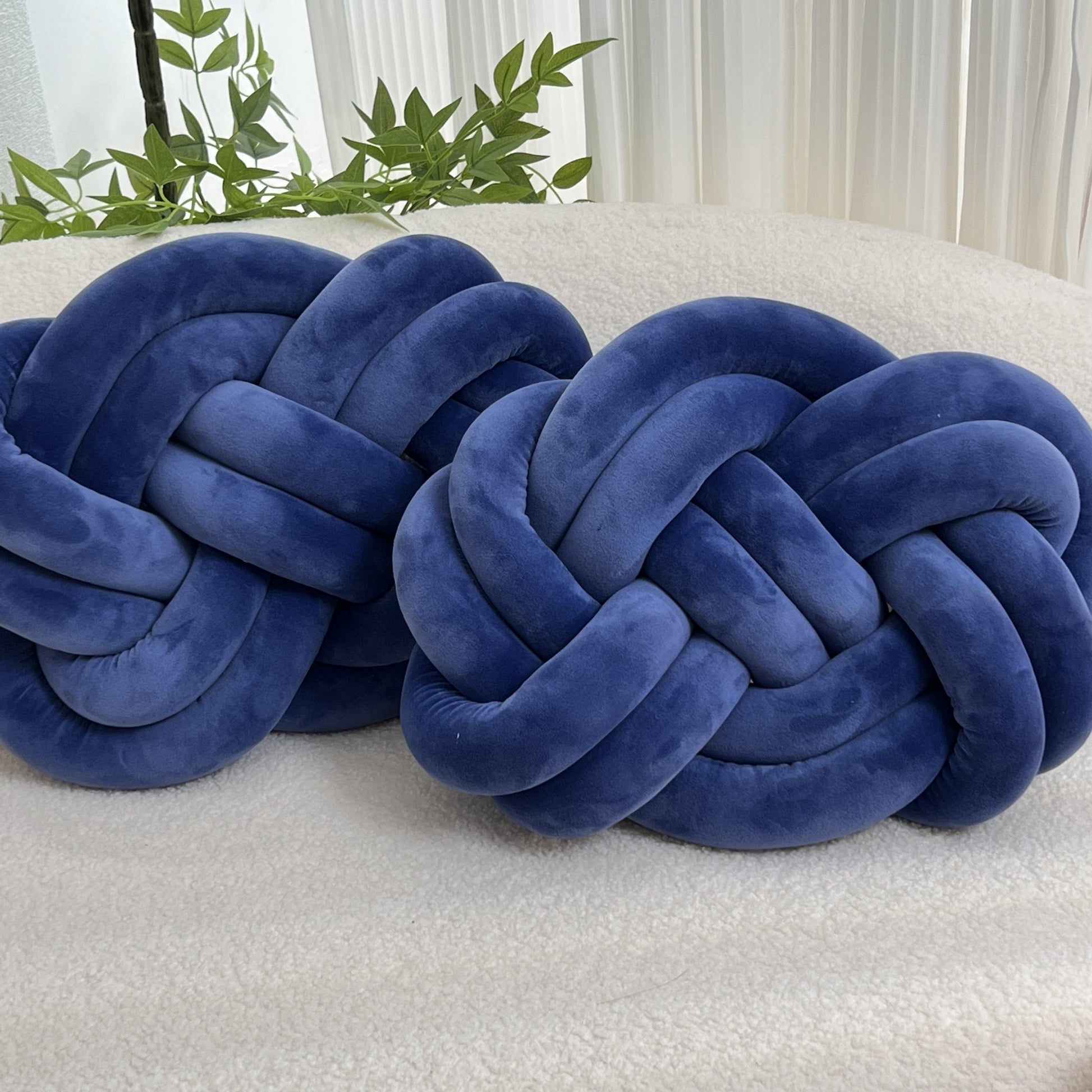 DouxNœud - Ensemble de 2 coussins en peluche décoratifs - Rynova