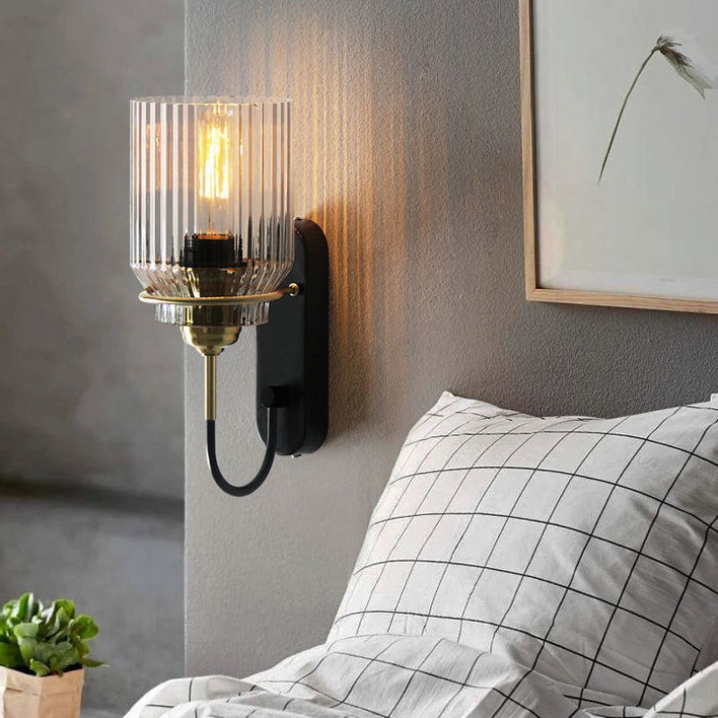 ÉclatRétro - Applique Murale avec Abat-jour en Verre Strié - Rynova