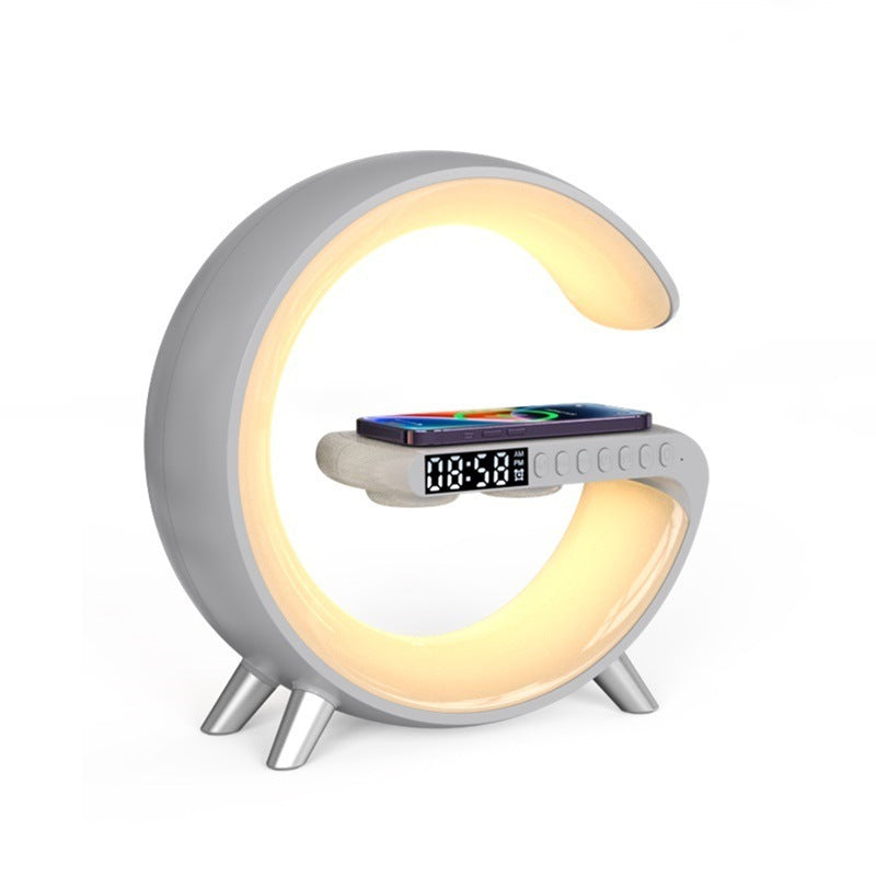 Lumière Intelligente - Lampe LED, enceinte Bluetooth et chargeur sans fil - Rynova