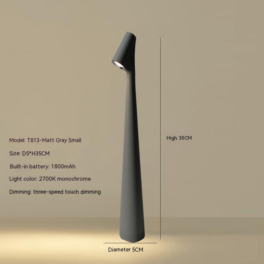 LumiMaître - Lampe de Table LED Rechargeable | Design Moderne et Fonctionnel | Éclairage Ambiant Durable - Rynova