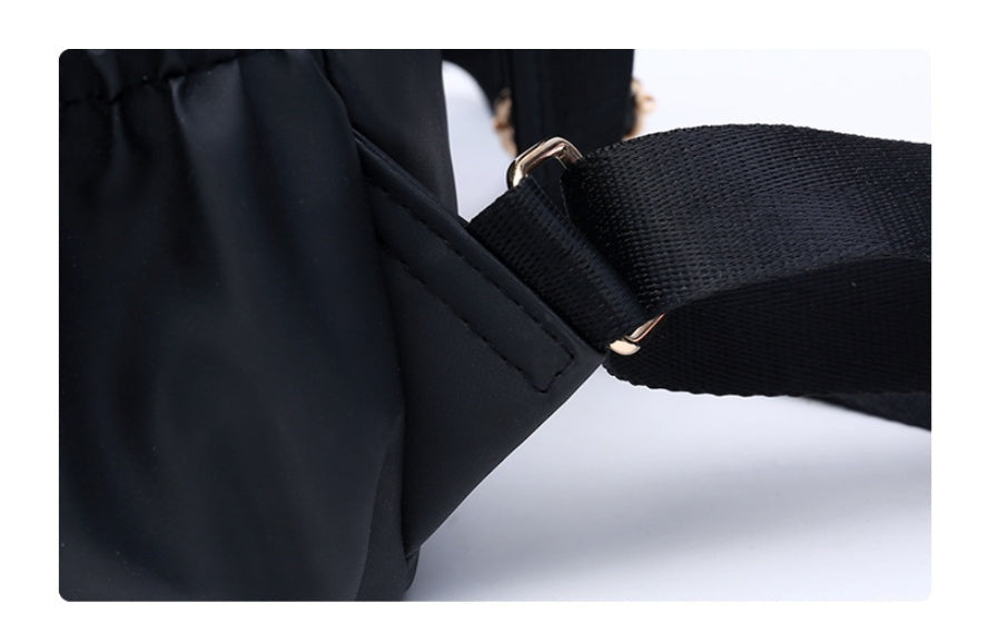 Soleil Chic - Sac à dos étanche en Oxford pour femmes, noir - Rynova