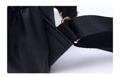 Soleil Chic - Sac à dos étanche en Oxford pour femmes, noir - Rynova