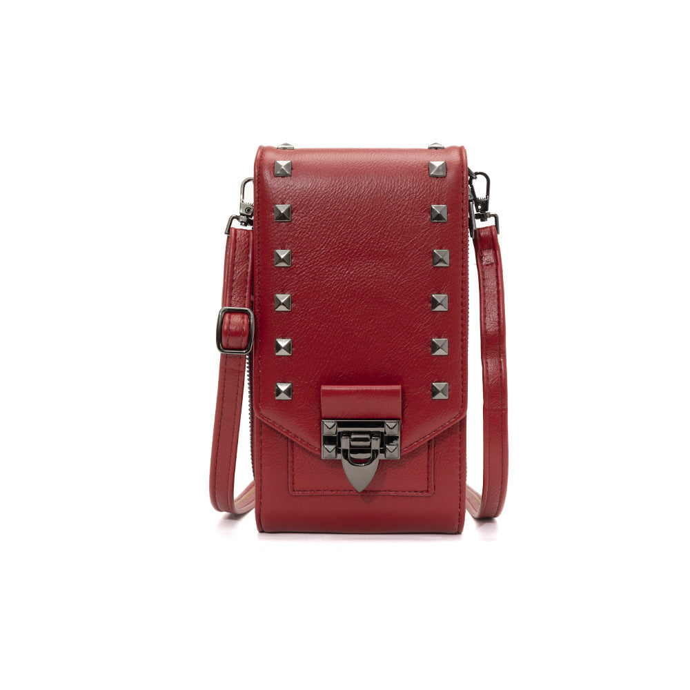 LuxeRivet - Sac à main en cuir PU avec rivets tendance pour femmes - Rynova